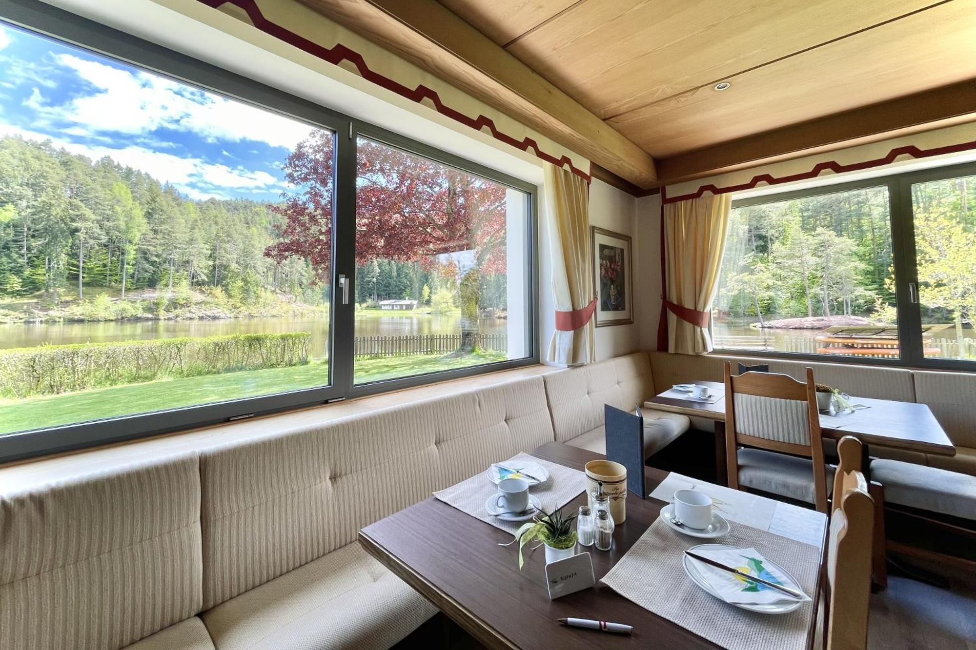 Hotel Am Wolfgrubenersee Oberbozen Exteriör bild