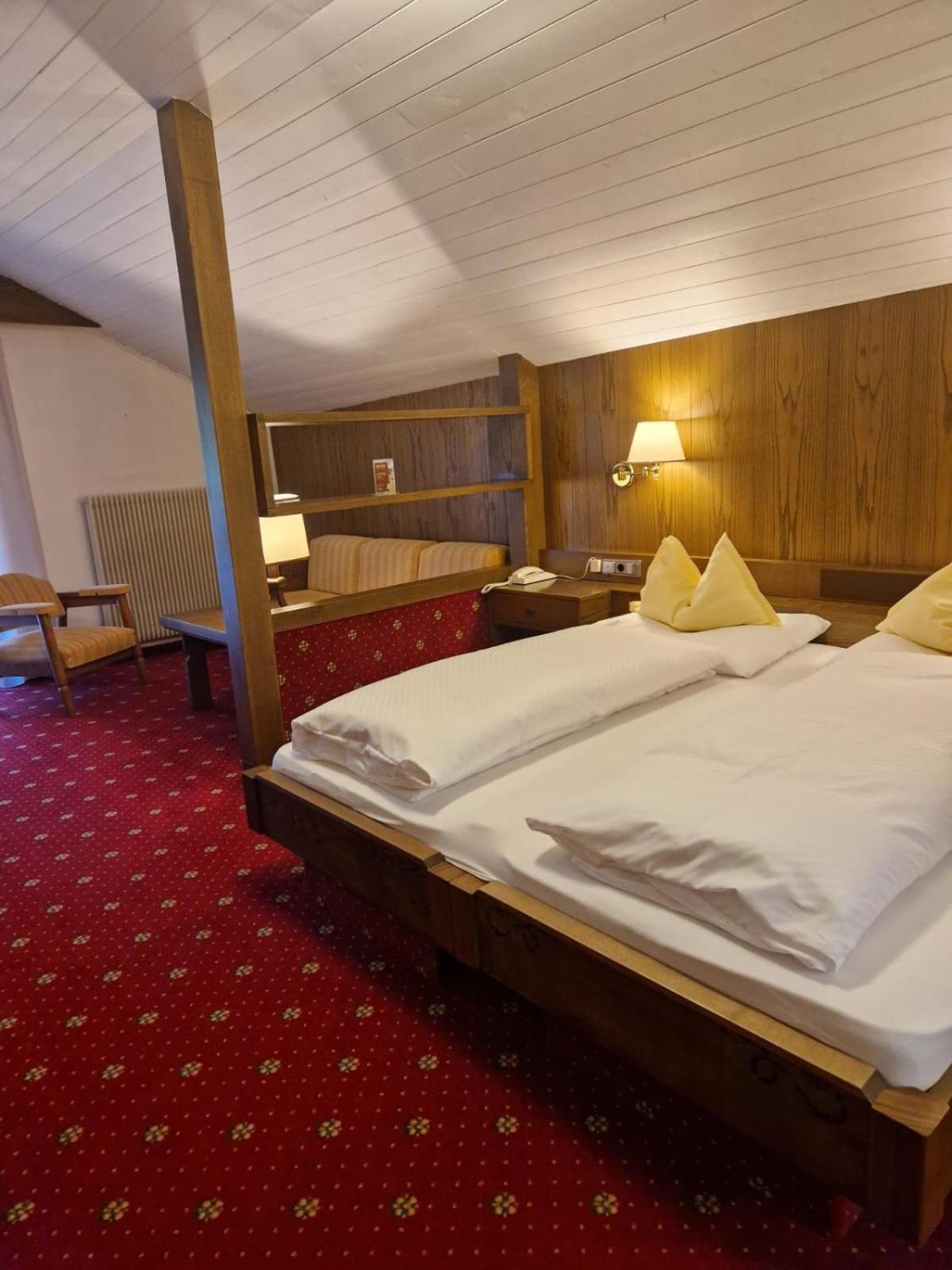 Hotel Am Wolfgrubenersee Oberbozen Exteriör bild
