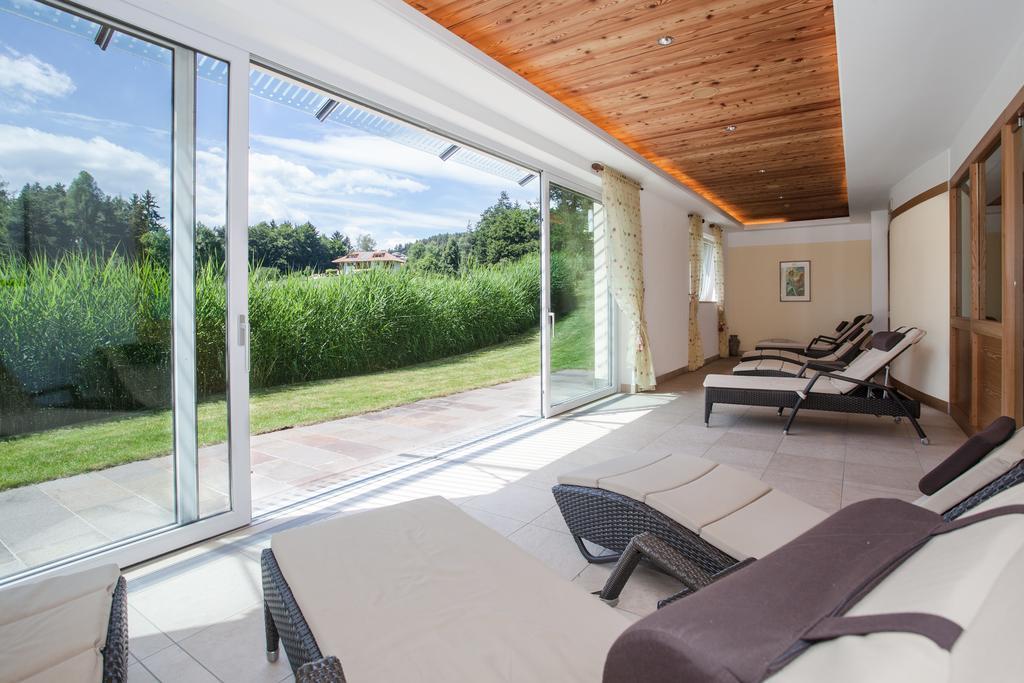Hotel Am Wolfgrubenersee Oberbozen Exteriör bild