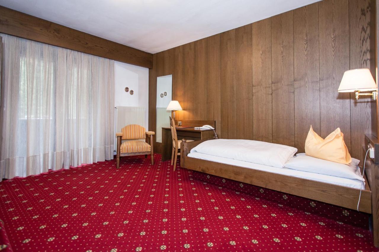 Hotel Am Wolfgrubenersee Oberbozen Exteriör bild